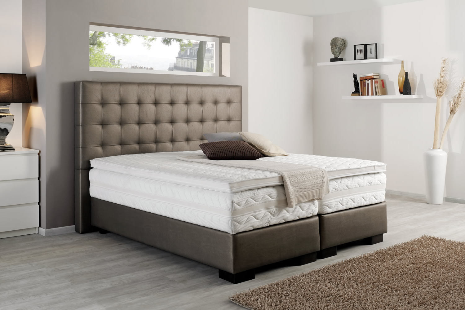 Boxspringbett oder Matratze auf Lattenrost. Was passt besser zu Ihnen?