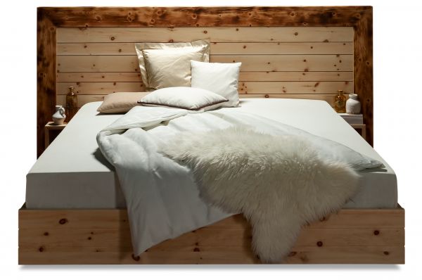 Massivholzbett Zermatt aus Zirbenholz cpb_product SWISSpur