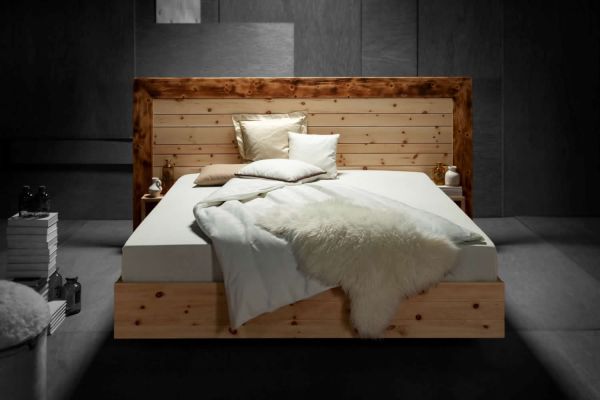 Massivholzbett Zermatt aus Zirbenholz cpb_product SWISSpur